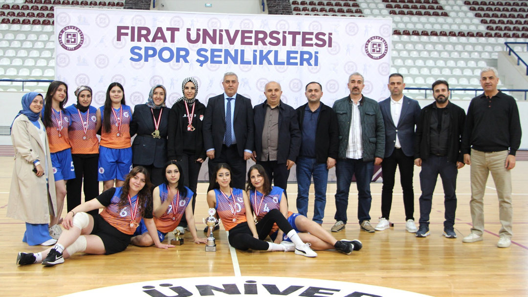 Potanın Kraliçeleri Fen Fakültesi’nden!