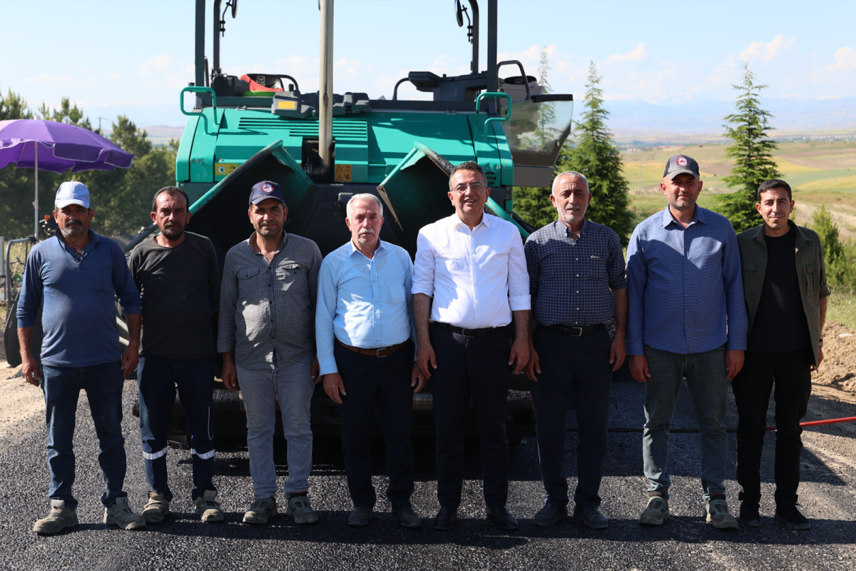 Genel Sekreter Yatkın’dan Asfalt Mesaisindeki Ekiplere Ziyaret